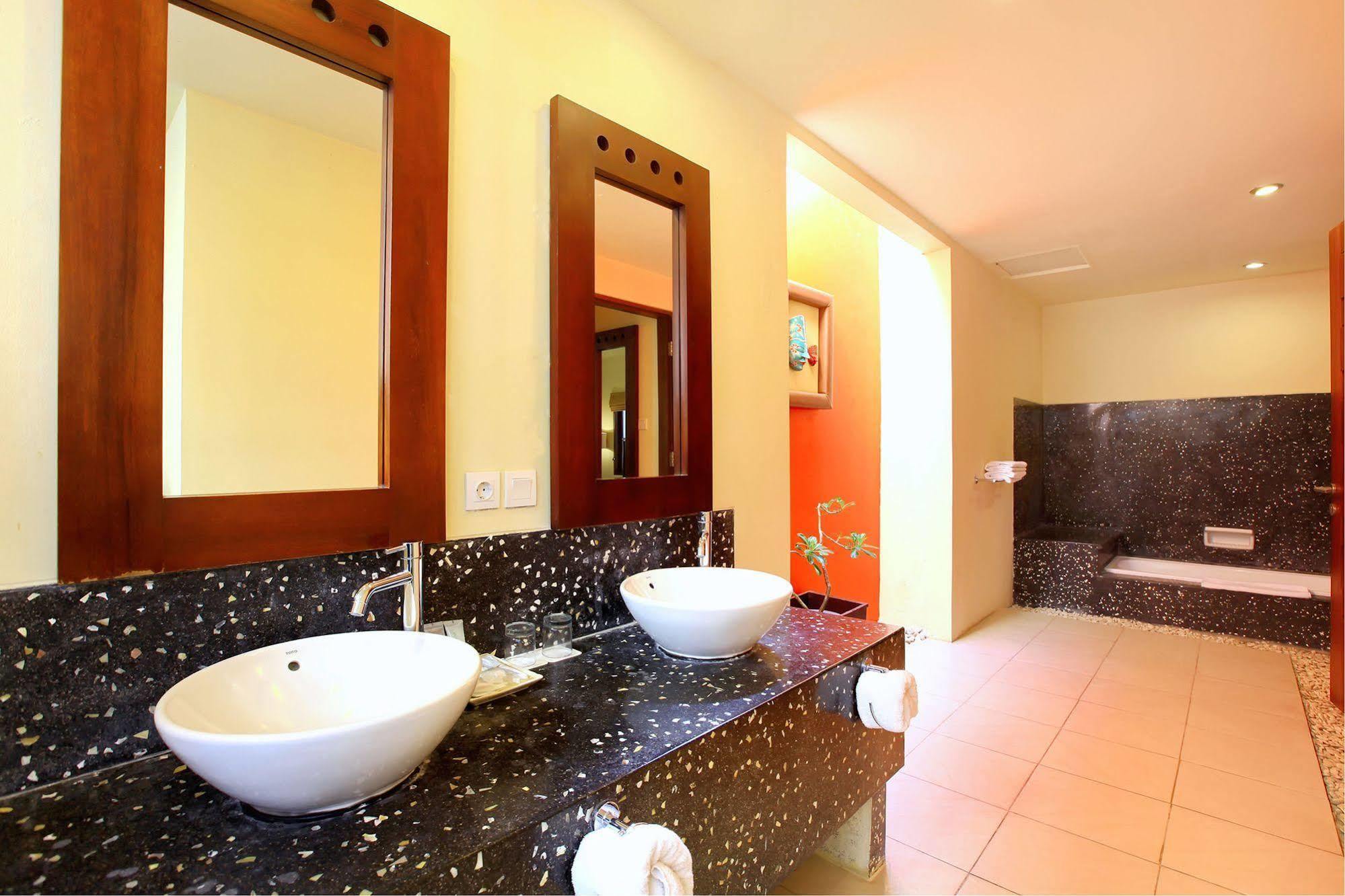 Mutiara Jimbaran Villas Kuta Selatan Eksteriør bilde